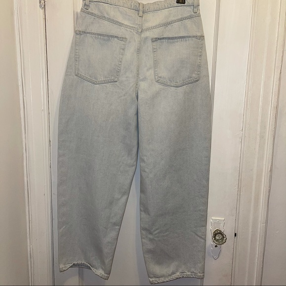 Women’s Free People Jeans- Size 30 - Picture 5 of 5